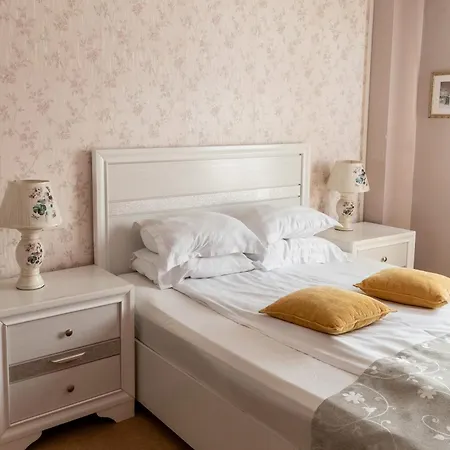 Pensiune 18 Boutique Bucureşti