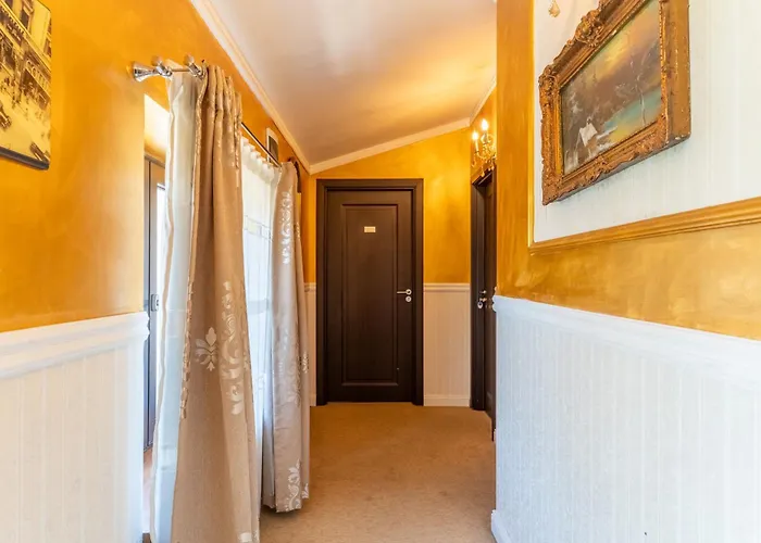 18 Boutique Maison d'hôtes 3*