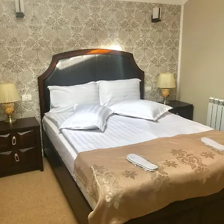 18 Boutique 3* Bucharest