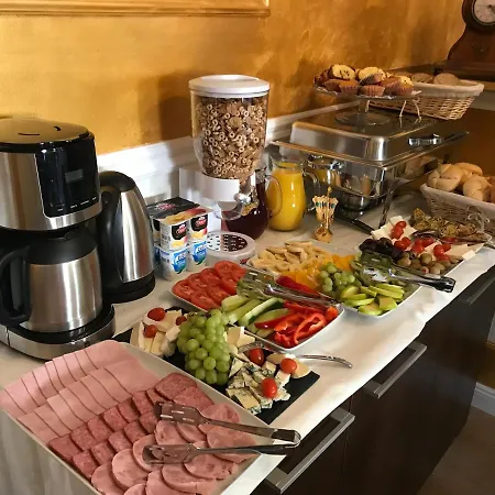 Guest house 18 Boutique Bucharest