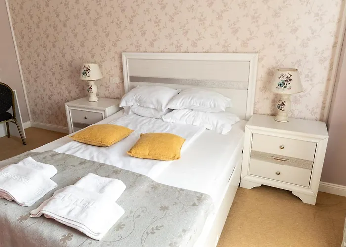 18 Boutique Гостьовий будинок 3*