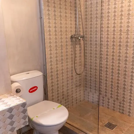 18 Boutique Πανσιόν