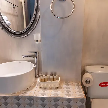 18 Boutique Bükreş