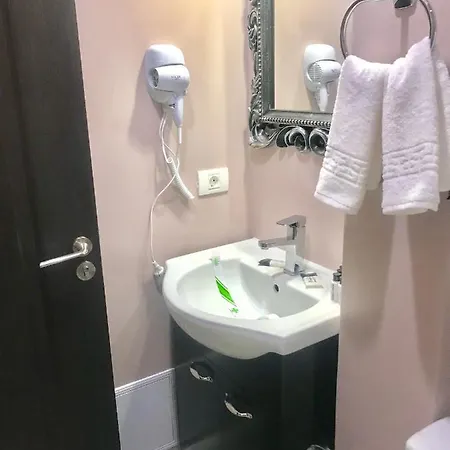 18 Boutique Bukarest