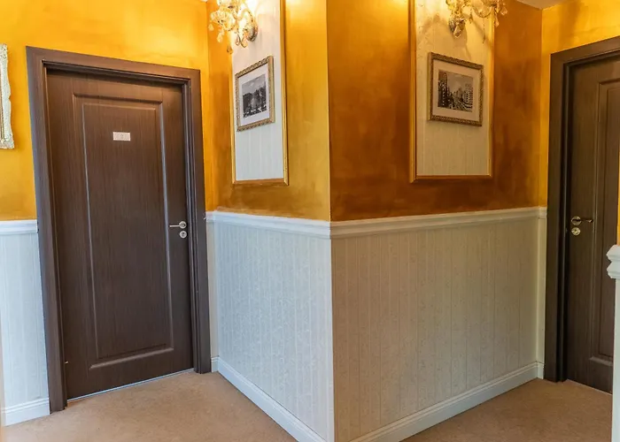 18 Boutique 3* Bucareste